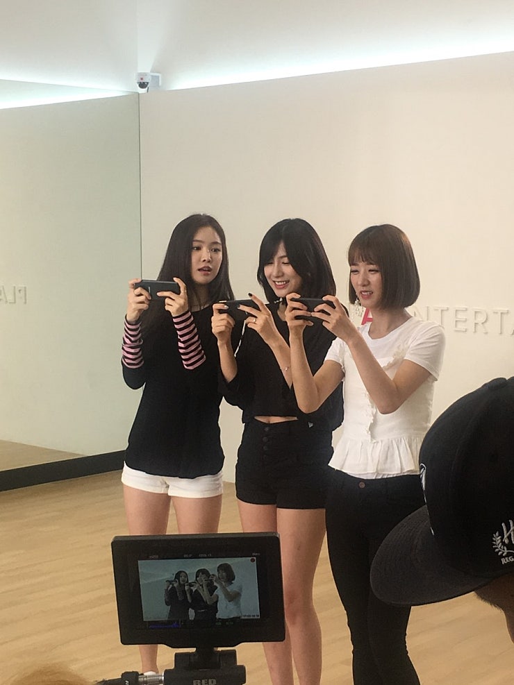 A Pink (에이핑크) Official Thread - Page 5654 - Groups - OneHallyu A Pink (에이핑크) Official Thread - Page 5654 - Groups