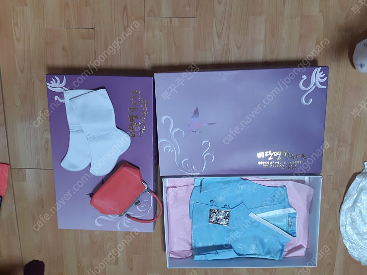 남,여 결혼식때 1번 입은  한복 팝니다.