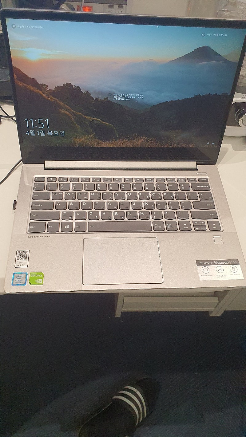 노트북팔아요 i5-8250 16G 메모리 ﻿ideapad 530S