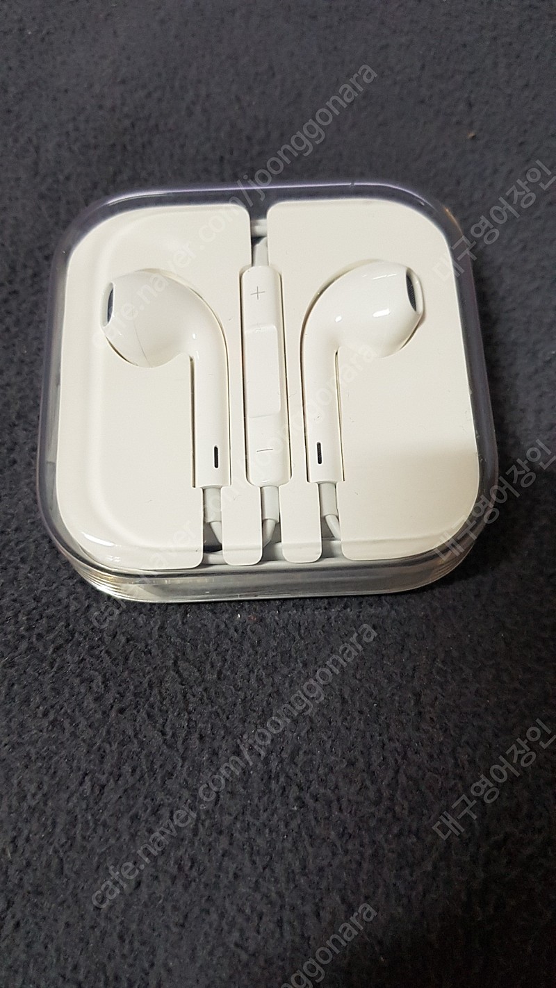 택포. 애플 정품 미사용 상태 아이폰 이어폰 유선 이어팟 구형(3.5파이). 3.5mm)