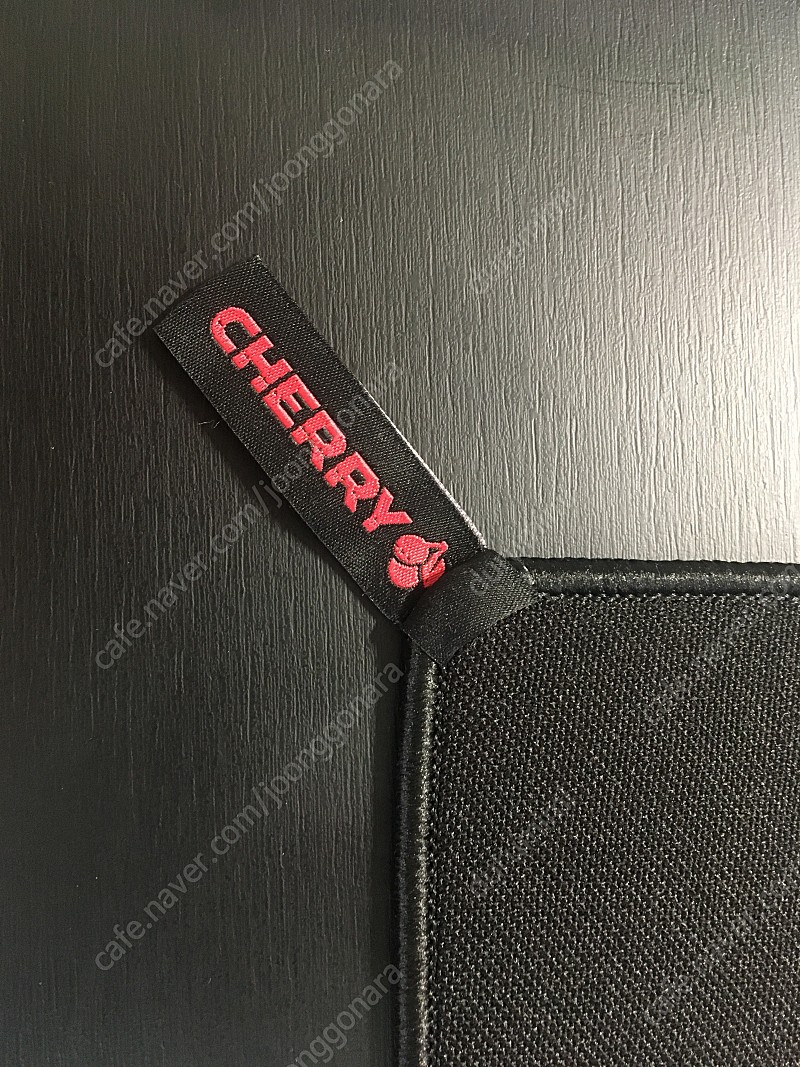 [택포] CHERRY MX 체리 게이밍패드 마우스패드 미디엄 사이즈 16000원