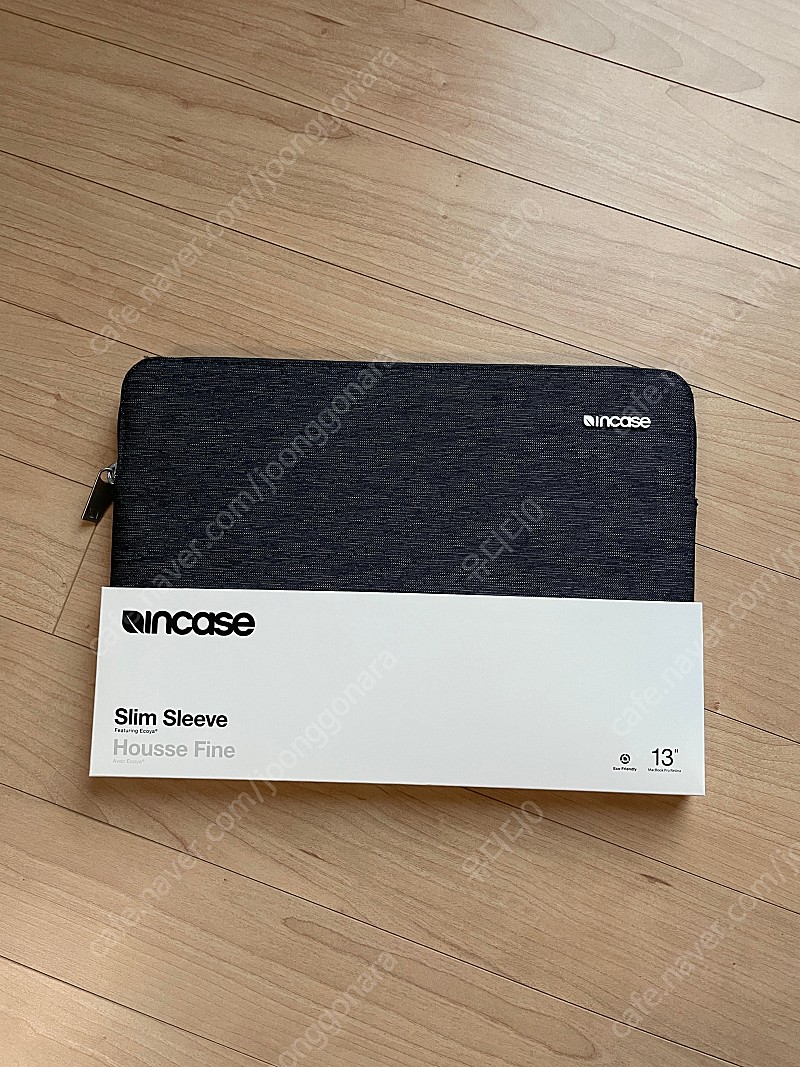 인케이스 맥북 13인치 정품 파우치 새제품 판매합니다(일반노트북 가능)