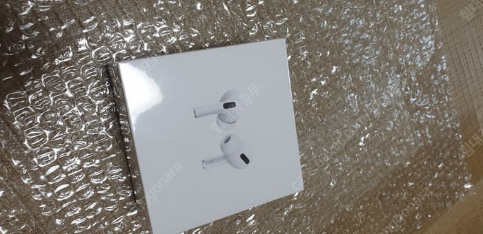 [미개봉 새상품] 애플 정품 에어팟 프로 MWP22KH/A 225,000원에 팔아요