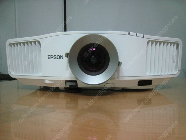 [판매]EPSON 4천안시 EB-400KG 단초점 빔프로젝터