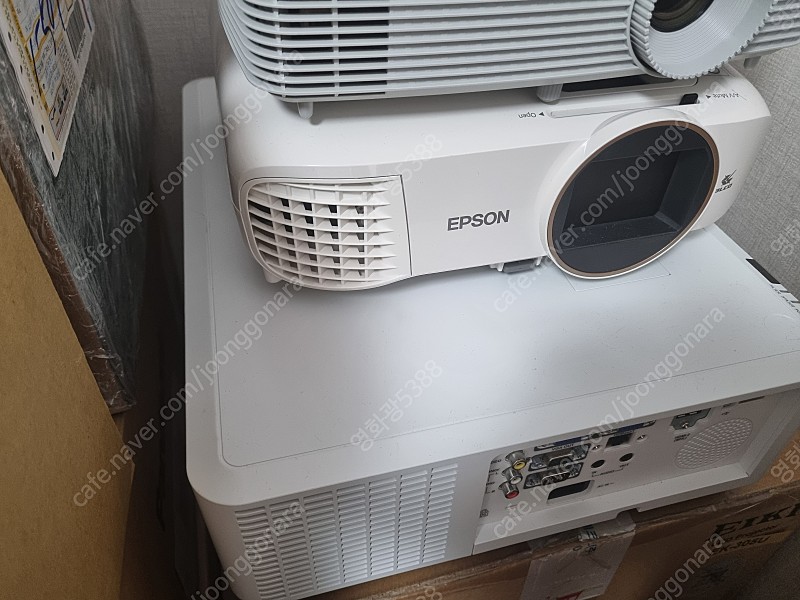 [판매]EIKI EK-350U/WUXGA/4500안시/2만시간 수명의 LED프로젝터/신동품