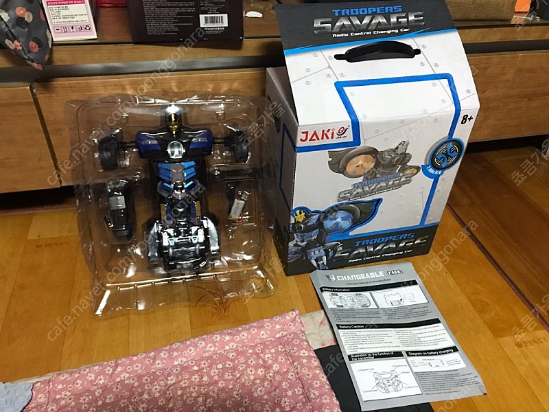 로봇 입문용RC카 장난감 알씨카 변신카 TT663 팝니다 작동확인 새상품