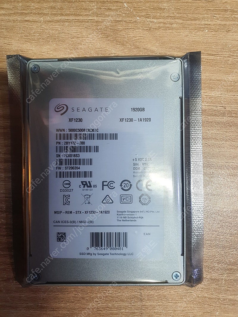 [판매]Seagate XF1230-1A1920 1.92TB EMLC SSD 팝니다. (미개봉)