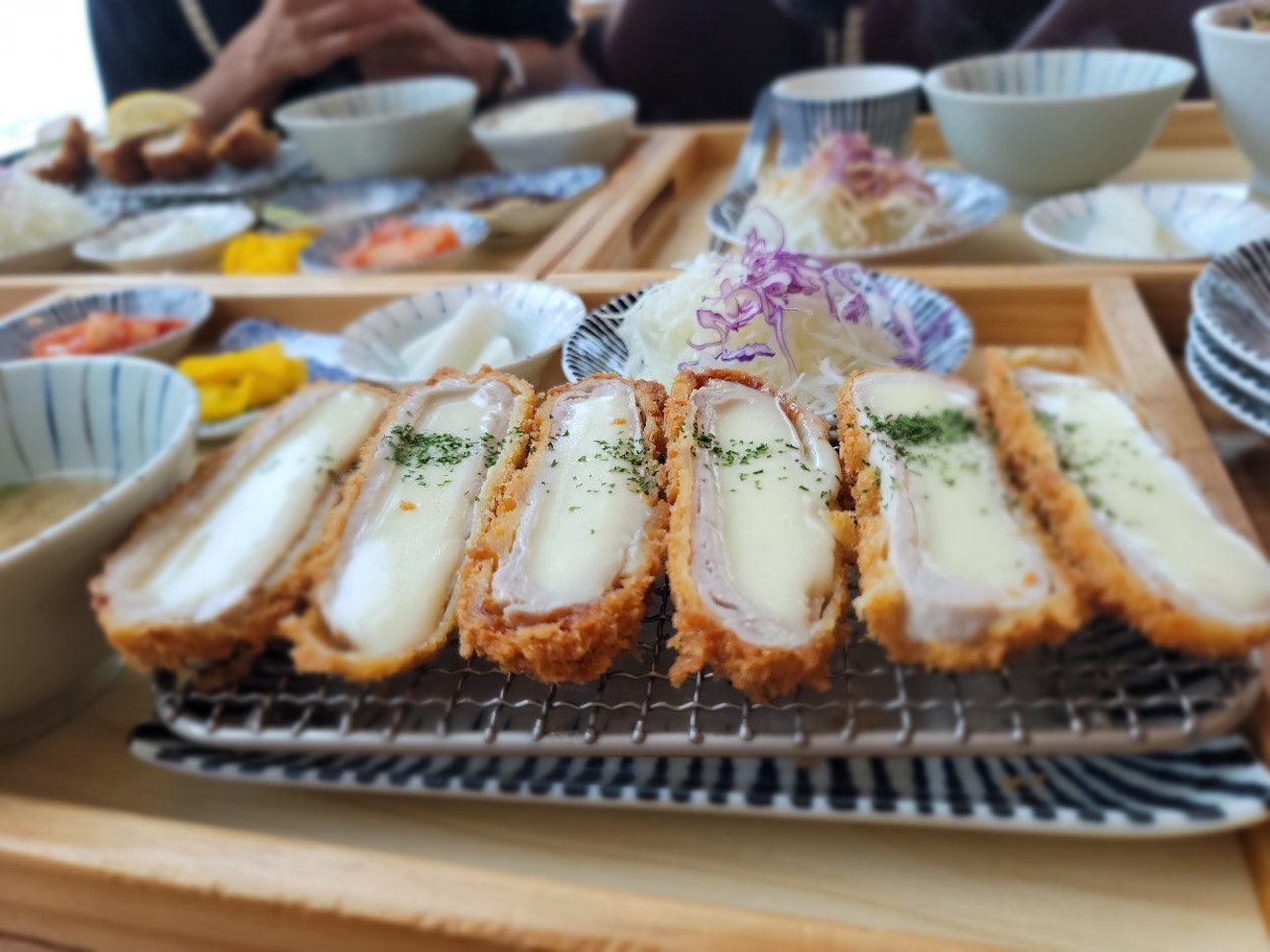카도돈카츠 이미지