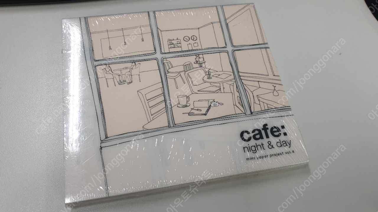 민트페이퍼프로젝트 Vol.4 Cafe: night & day 미개봉 - 1만원