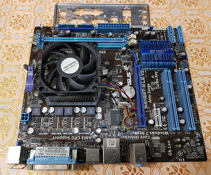 (중고처분) intel AMD 보드세트 AMD3 DDR3, AMD2+ DDR3, AMD2 DDR2 보드세트 등과 iNTEL Quad-Core 775 FSB1333 특수보드세트