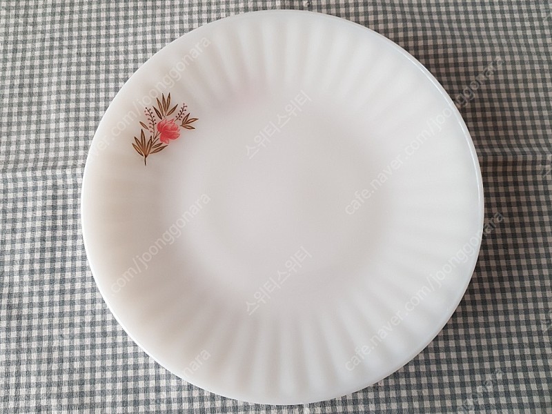 국산 밀크글라스 접시(창희유리,수정유리,중앙유리,한영유리)
