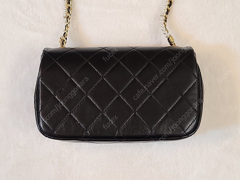 샤넬 20FW 진주레더체인 스트랩 미니 플랩백 AS2210--2