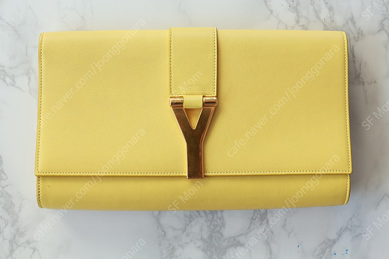 생로랑 클러치 (YSL LIGNE Y CLUTCH) 판매합니다.